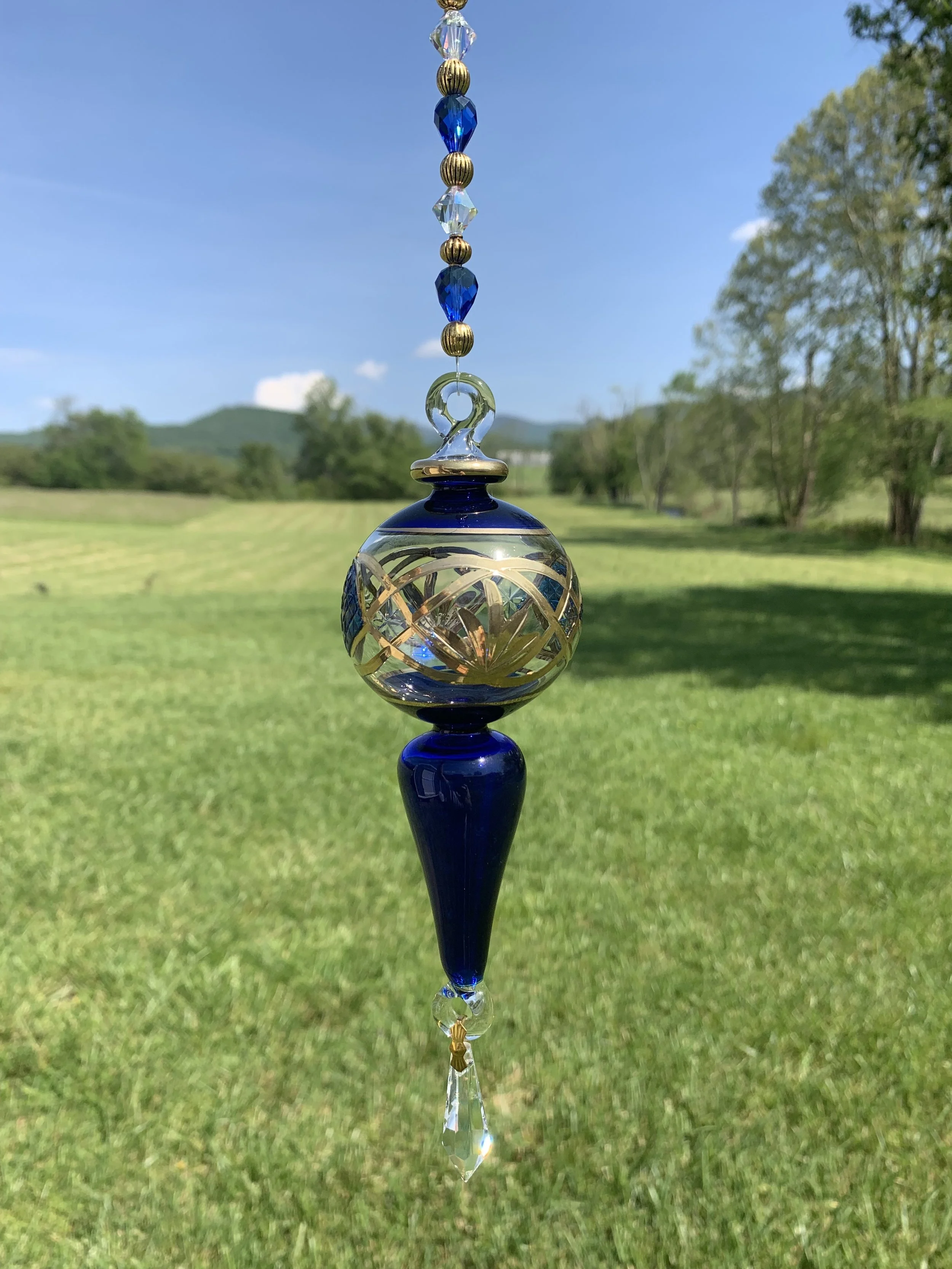 aphroditeページ✩.*˚SWAROVSKIサンキャッチャー The Victoria sun catcher with Swarovski crystals — Unique one of a